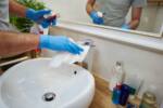 Bathroom Cleaning: Remove Hard Water Stains 2 Bathroom Cleaning: Remove Hard Water Stains